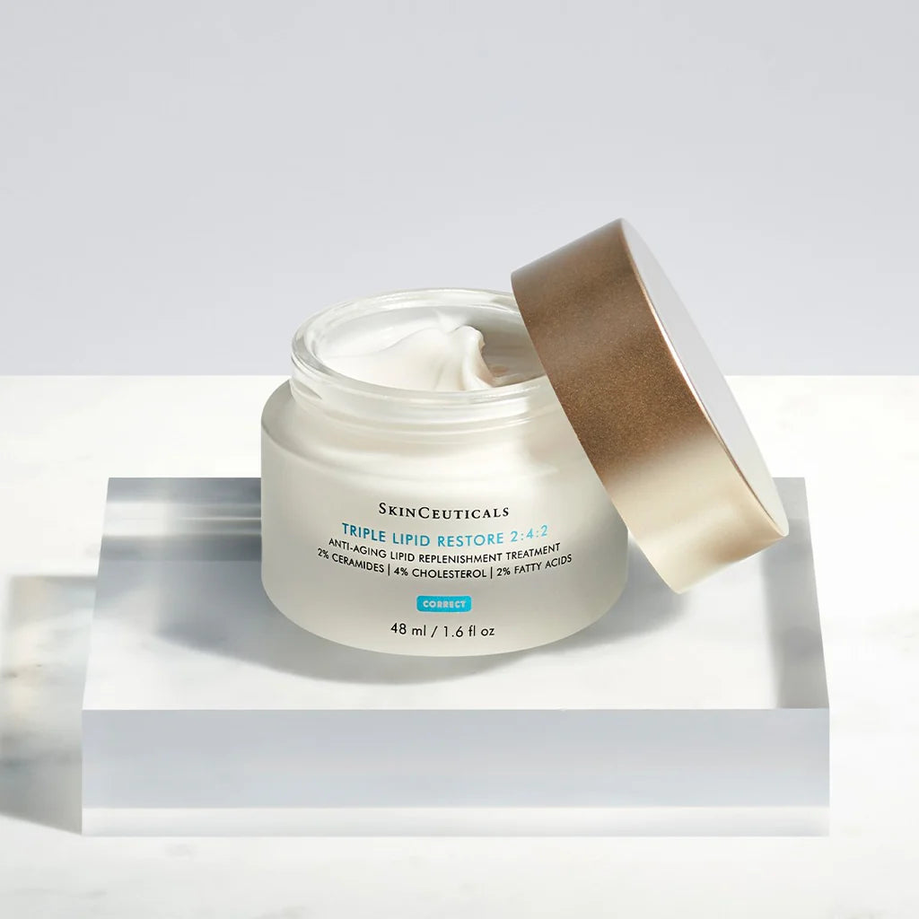 Clinical moisturizer developed by certified dermatologist - SkinCeuticals Triple Lipid Restore 2:4:2